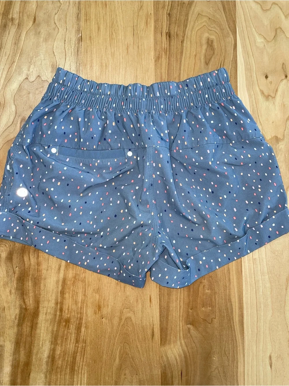 Lululemon Spring Break Away Shorts Size 4 Gray Confetti Running Athleisure